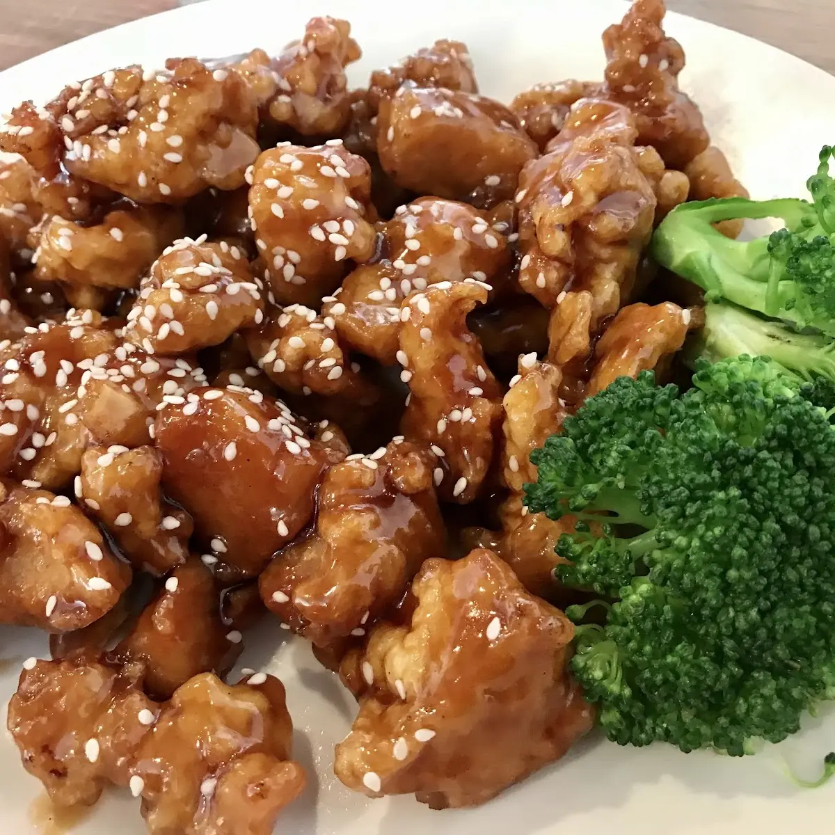 sesame chicken over rice 芝麻鸡饭美式